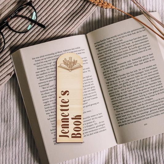 Personalised Arch Bookmark - Custom Name Bookmark Gift, Engraved Wooden Book Gift For Book Lovers & Readers, Illustrated Heart or Flowers