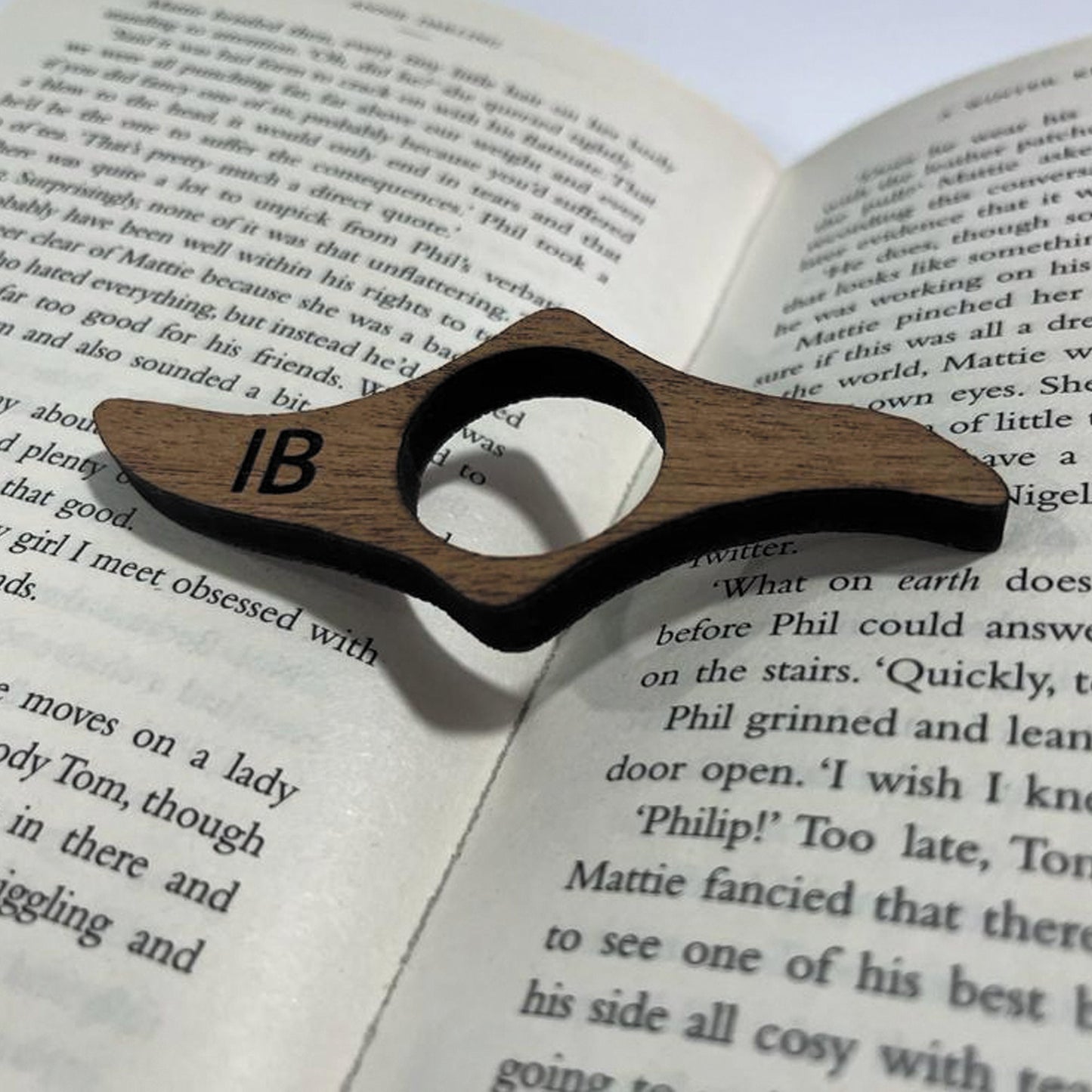 Thumb Page Holder Personalised Initials Oak Book Thumb Spreader Page Pa Holder