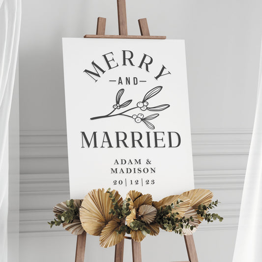 Personalised 'Merry & Married' Wedding Sticker - DIY Sign for Festive Winter Weddings, Custom Wedding Decal, Elegant Christmas Wedding Decor