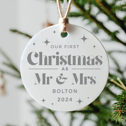 First Christmas Married - Modern Tree Ornament: Personalised Christmas Bauble Newly Wed Couples, Xmas Keepsake Memento, Christmas Decor