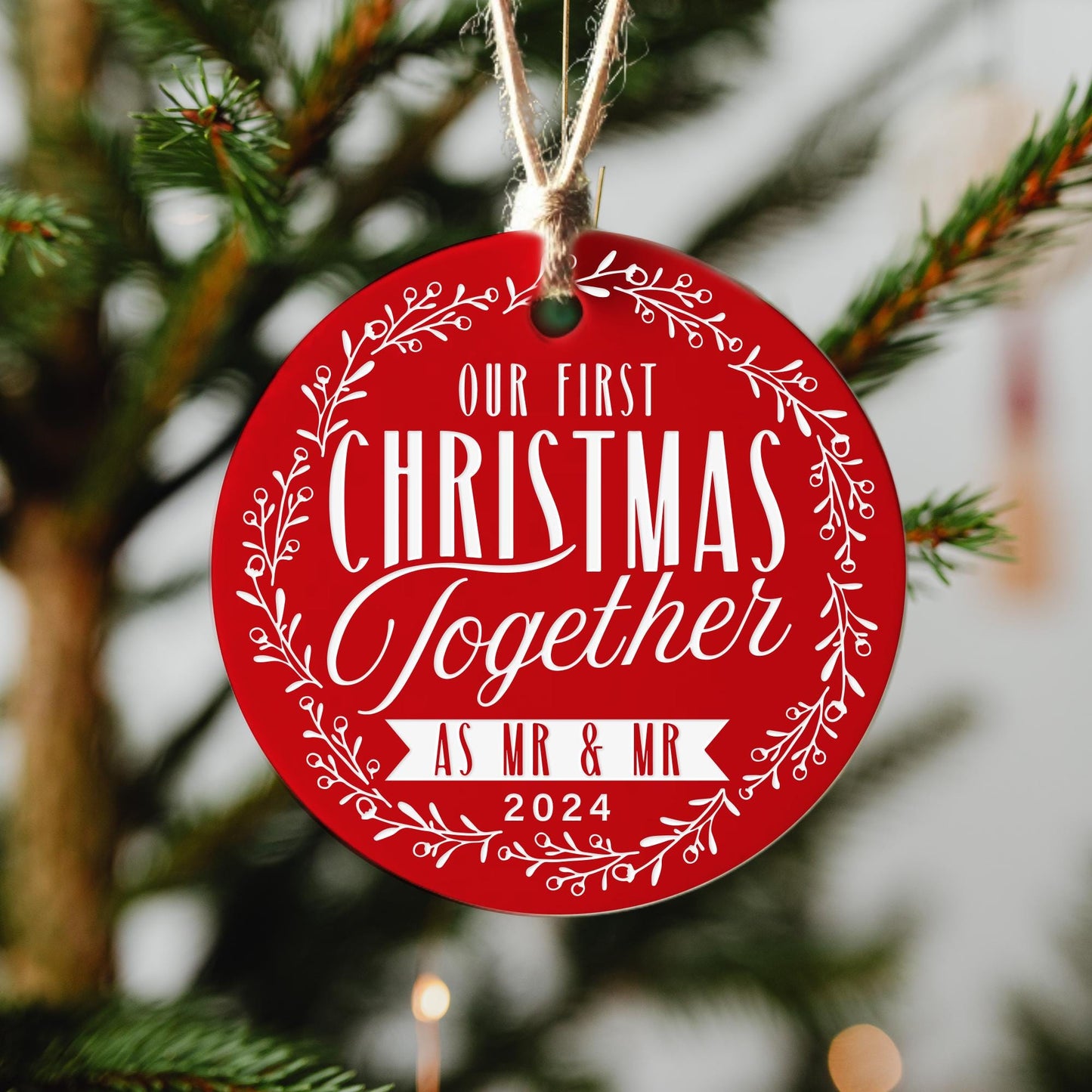 First Christmas Married - Wreath Tree Ornament: Personalised Christmas Bauble Newly Wed Couples, Xmas Keepsake Memento, Christmas Decor