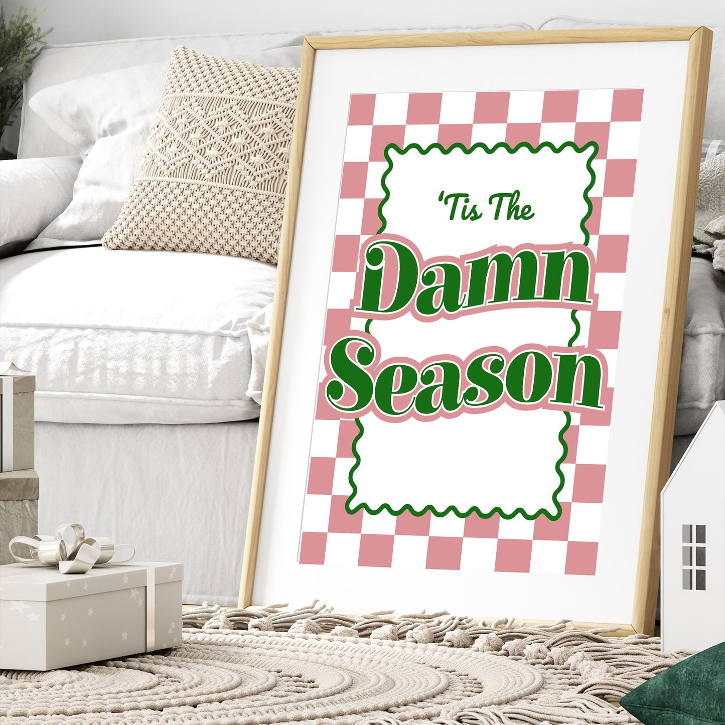 Retro Xmas Print  "Tis The Damn Season" Lyric-Inspired Poster 03 | Festive Wall Art | Christmas Typography Poster | Seasonal Home Decor