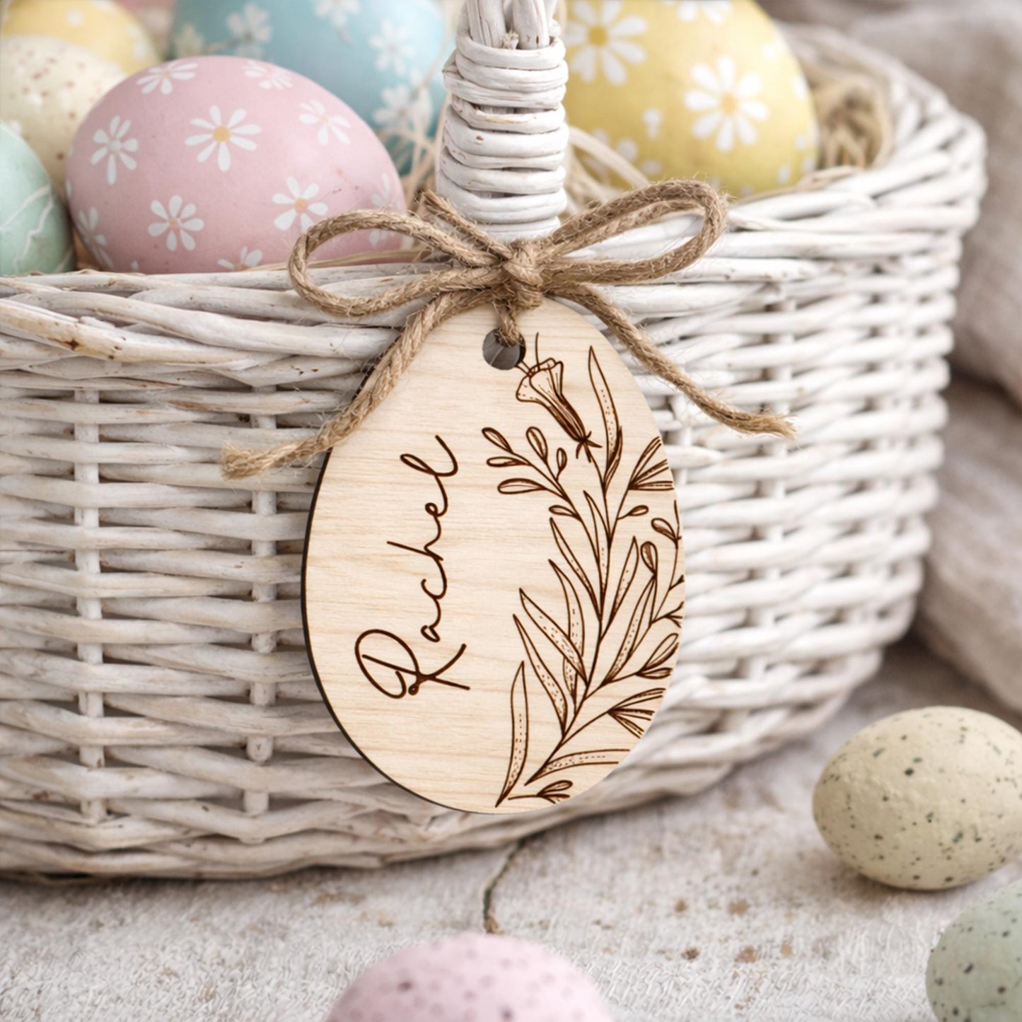 Personalised Easter Basket Tag | Wooden Floral Easter Egg Name Tag | Egg Design 3