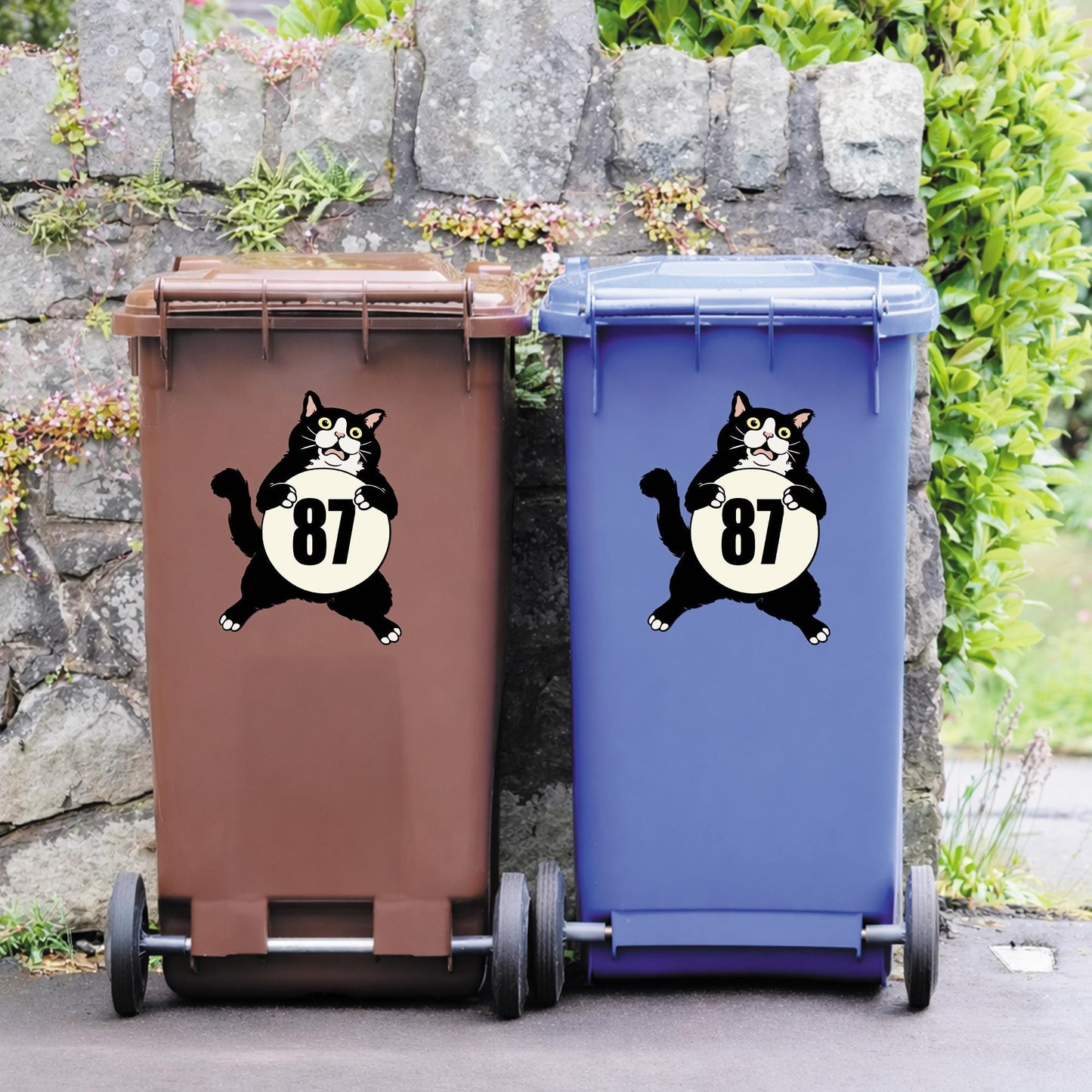 Funny Cat Wheelie Bin Number Sticker | Personalised House Number Bin Decal | Outdoor Vinyl Address Sticker | Cute Cat Bin Label